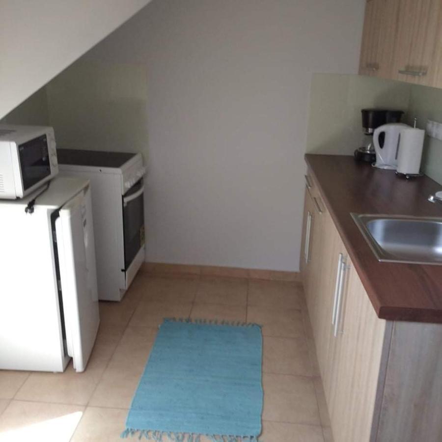 Tahiti Apartman Hajduszoboszlo Exterior photo
